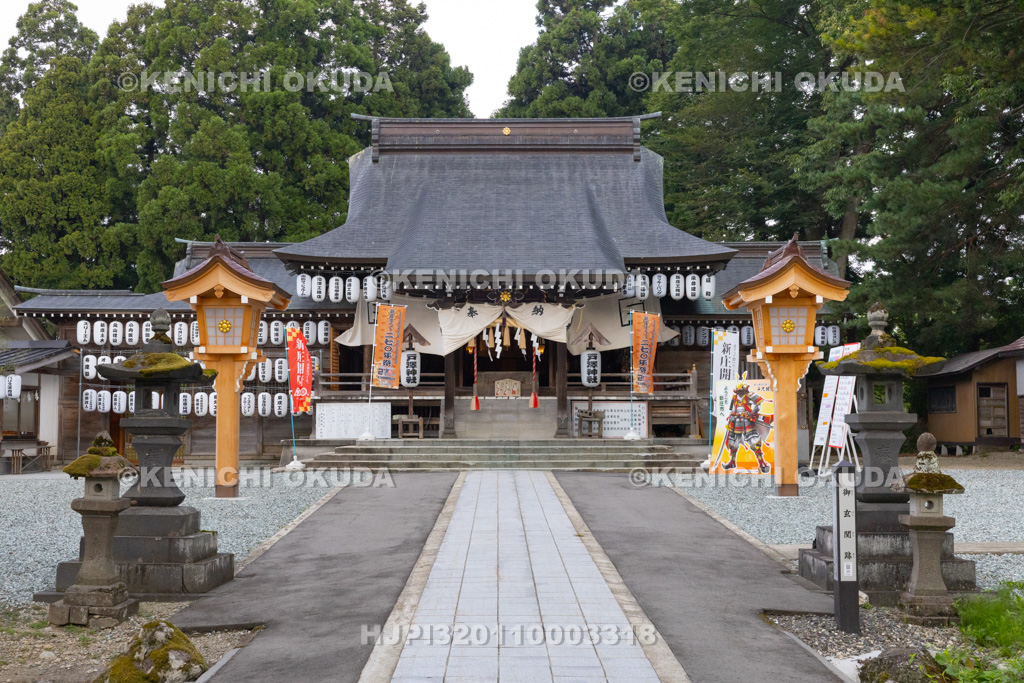 山形県　新庄まつり　戸澤神社　拝殿
