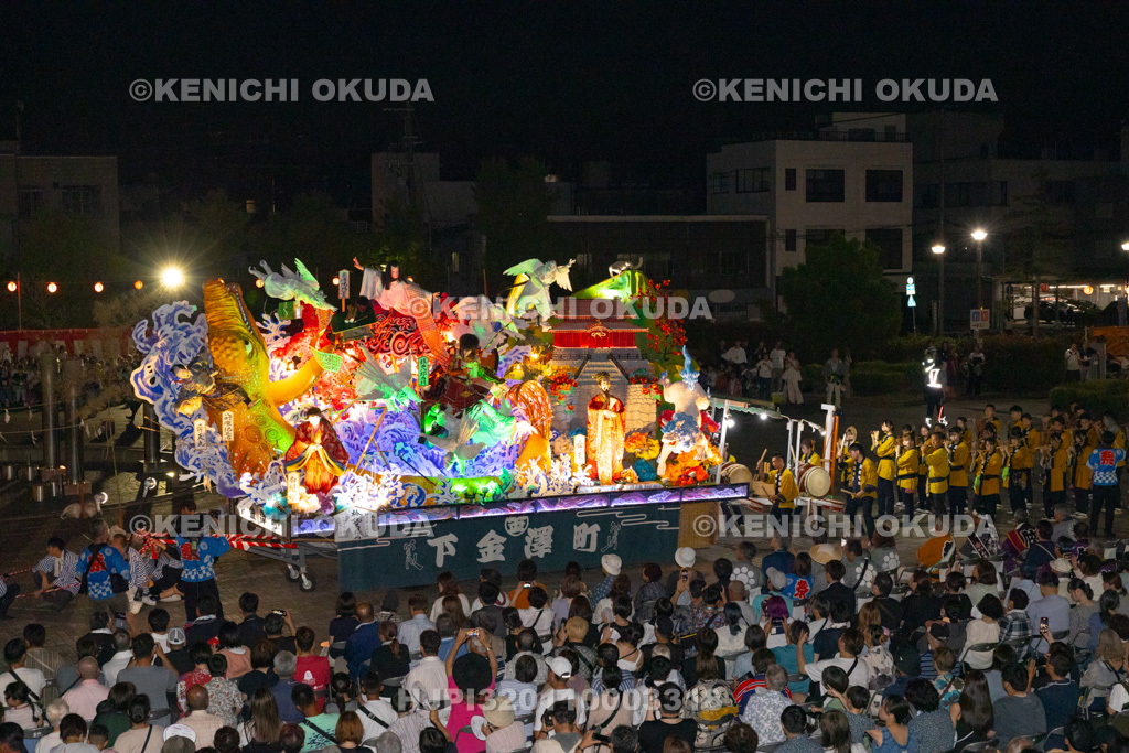 山形県 新庄まつり(宵まつり) 山車行列(下金澤町若連)