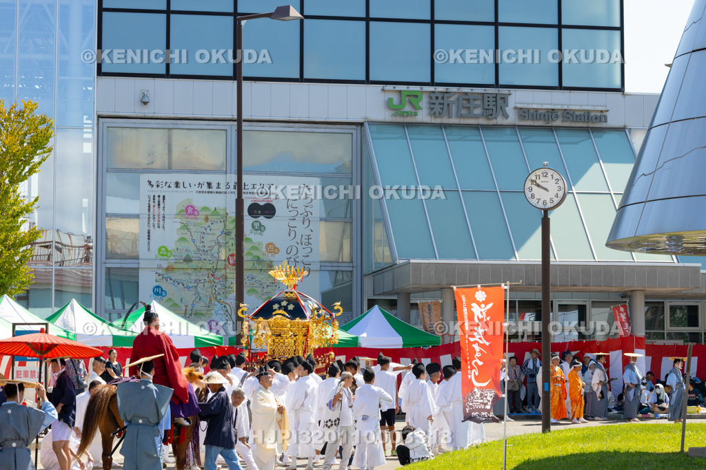 山形県　新庄まつり（本まつり）　神輿渡御行列