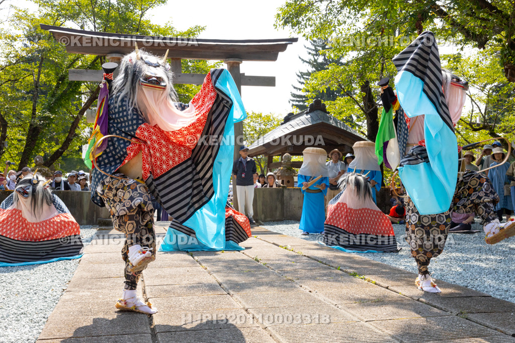 山形県　新庄まつり（後まつり）　護国神社　仁田山鹿子踊