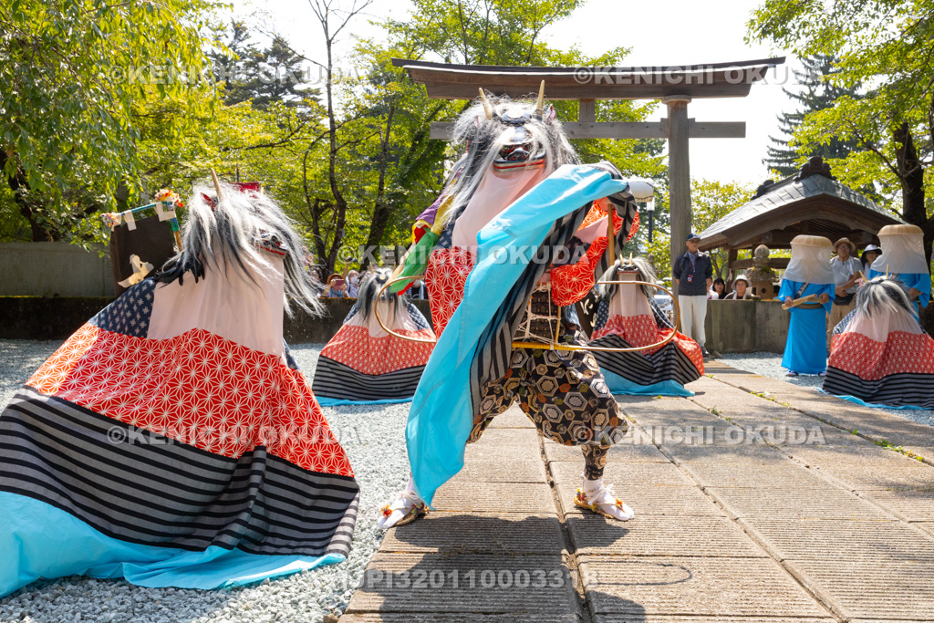 山形県　新庄まつり（後まつり）　護国神社　仁田山鹿子踊