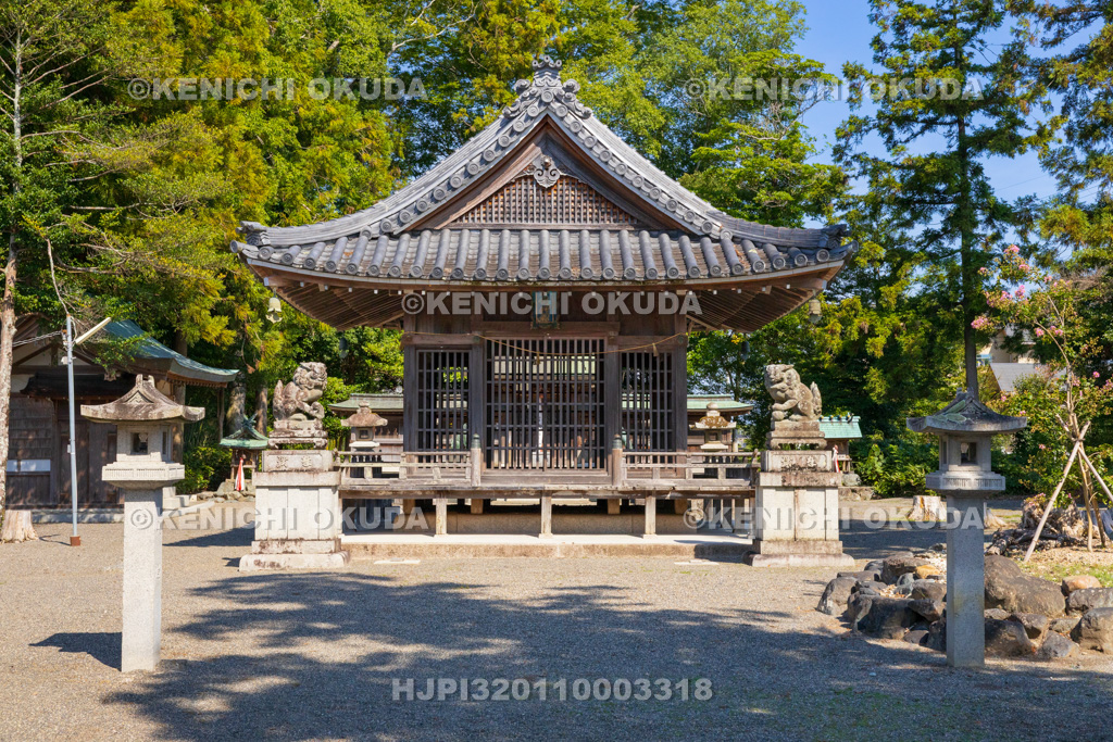 滋賀県　鈴休神社　拝殿