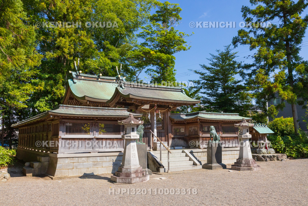 滋賀県　鈴休神社　本殿