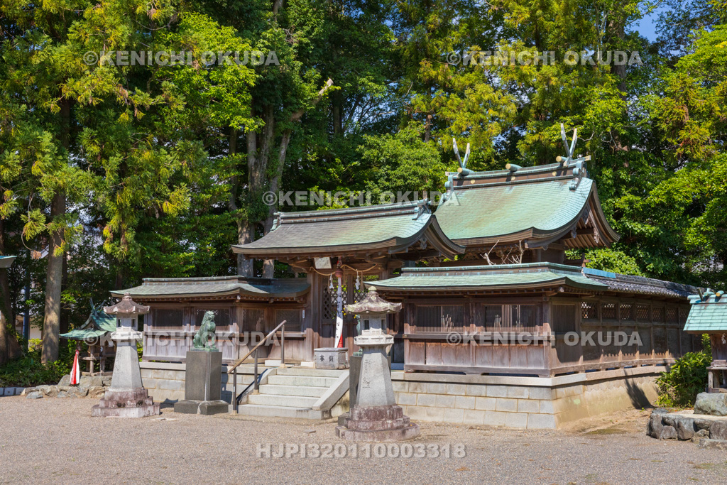 滋賀県　鈴休神社　本殿