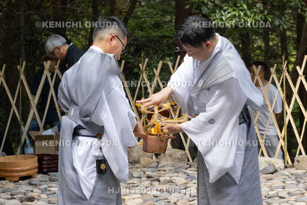 滋賀県 芋競べ祭り 神の三々九度の盃の事
