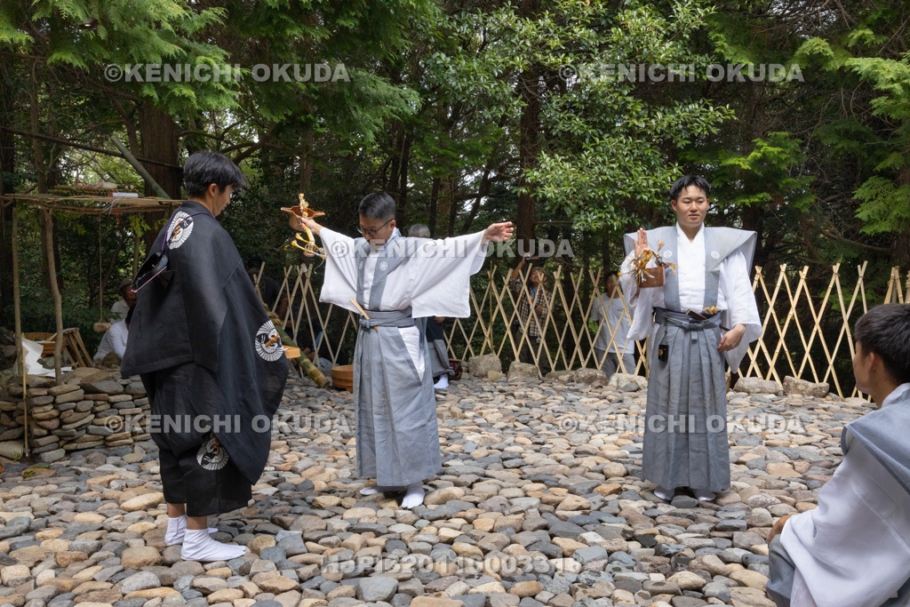 滋賀県 芋競べ祭り 神の三々九度の盃の事