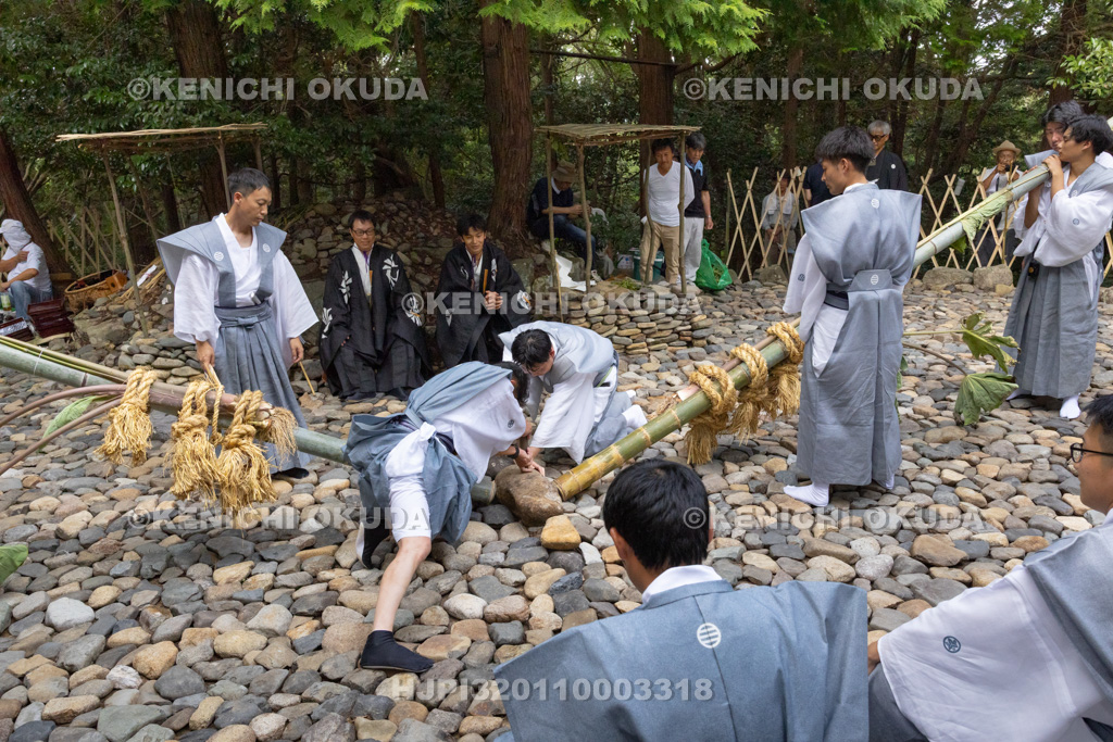 滋賀県 芋競べ祭り 定尺改め