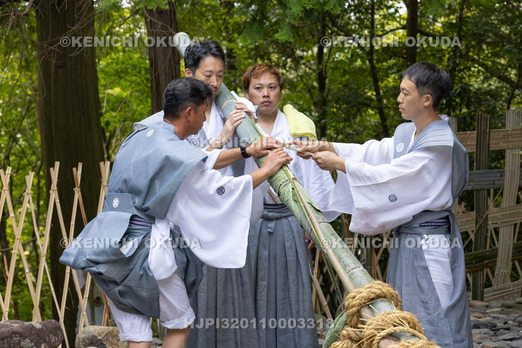 滋賀県 芋競べ祭り 芋打ち