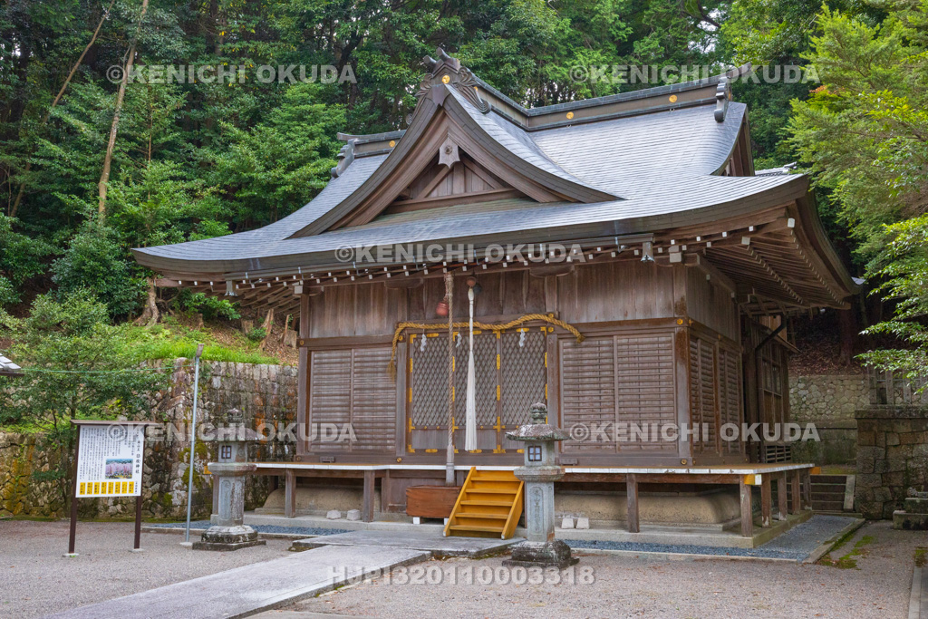 滋賀県　日野町　日枝神社　拝殿