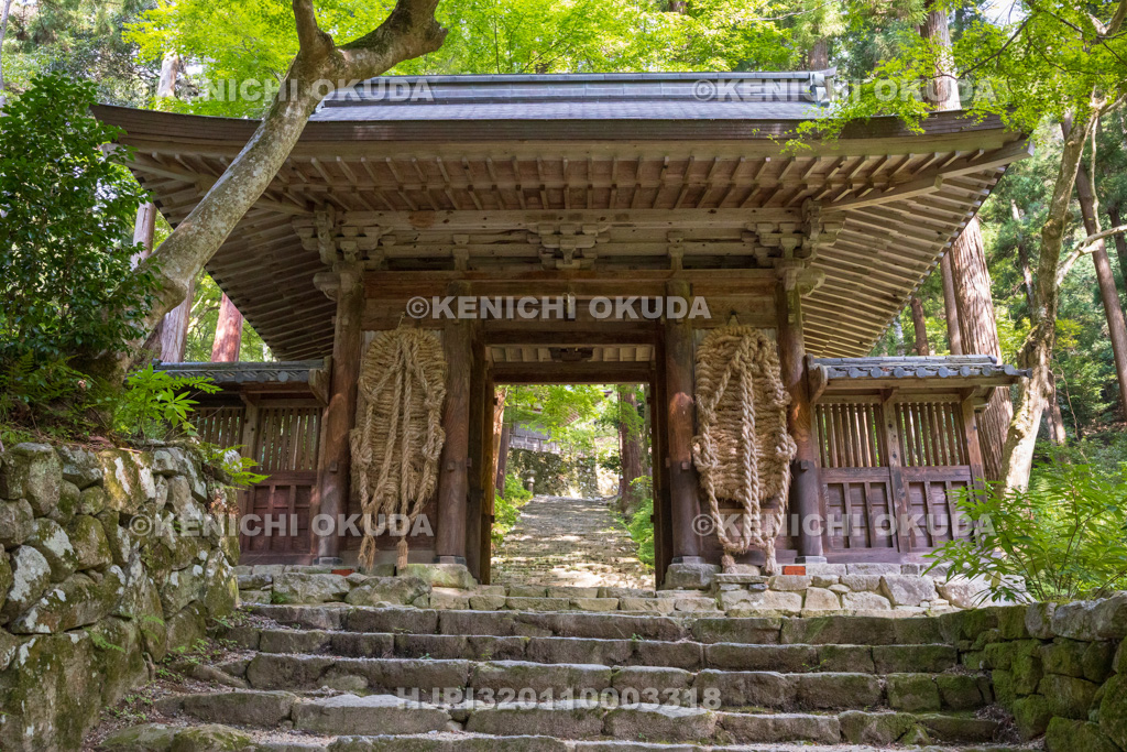 滋賀県 湖東三山 百済寺 仁王門