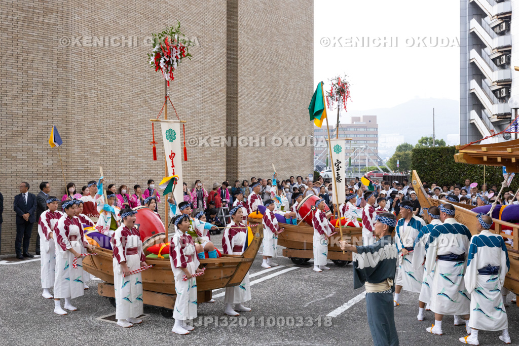 長崎県 長崎くんち 庭先回り 大漁万祝恵美須船(賑町)