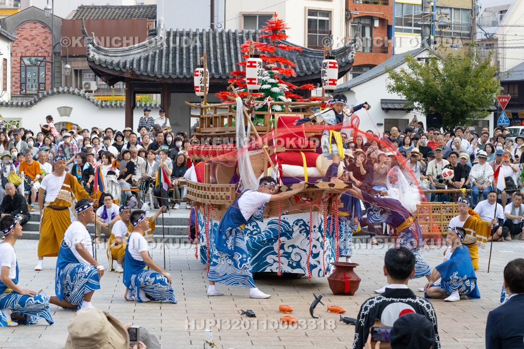 長崎県　長崎くんち　庭先回り　川船（榎津町）