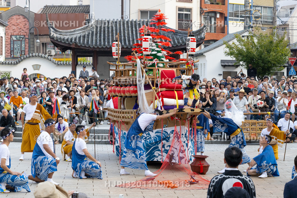 長崎県 長崎くんち 庭先回り 川船(榎津町)