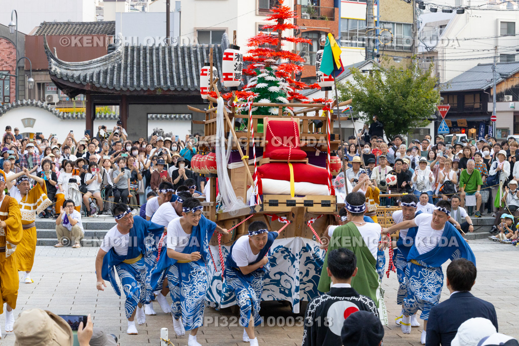 長崎県 長崎くんち 庭先回り 川船(榎津町)