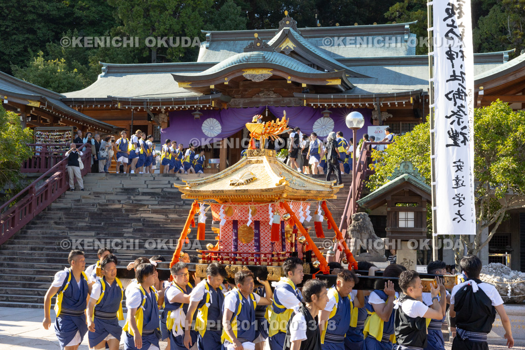 長崎県　長崎くんち　お上り　神輿庫へ