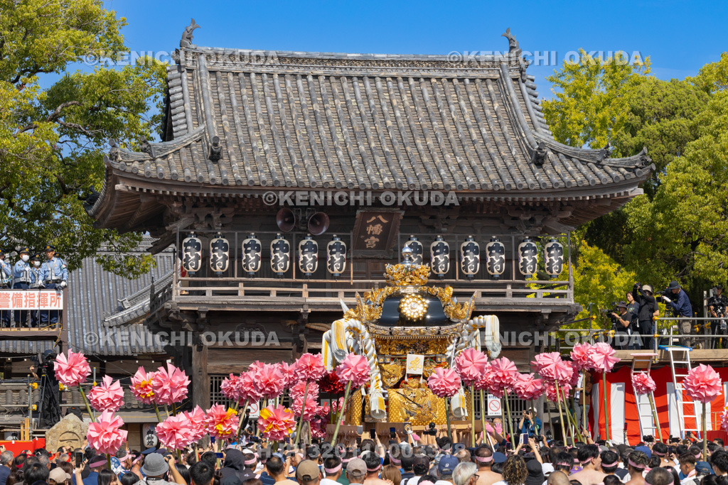 兵庫県 灘のけんか祭り(宵宮) 屋台宮入り 東山