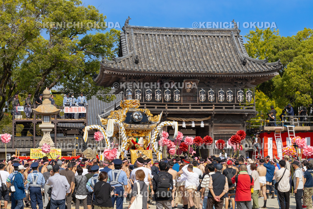 兵庫県 灘のけんか祭り(宵宮) 屋台宮入り 東山