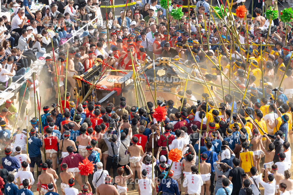 兵庫県 灘のけんか祭り(本宮) 神輿練り合わせ
