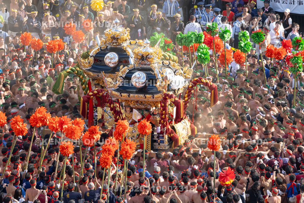 兵庫県　灘のけんか祭り（本宮）　屋台練り合わせ　木場・妻鹿
