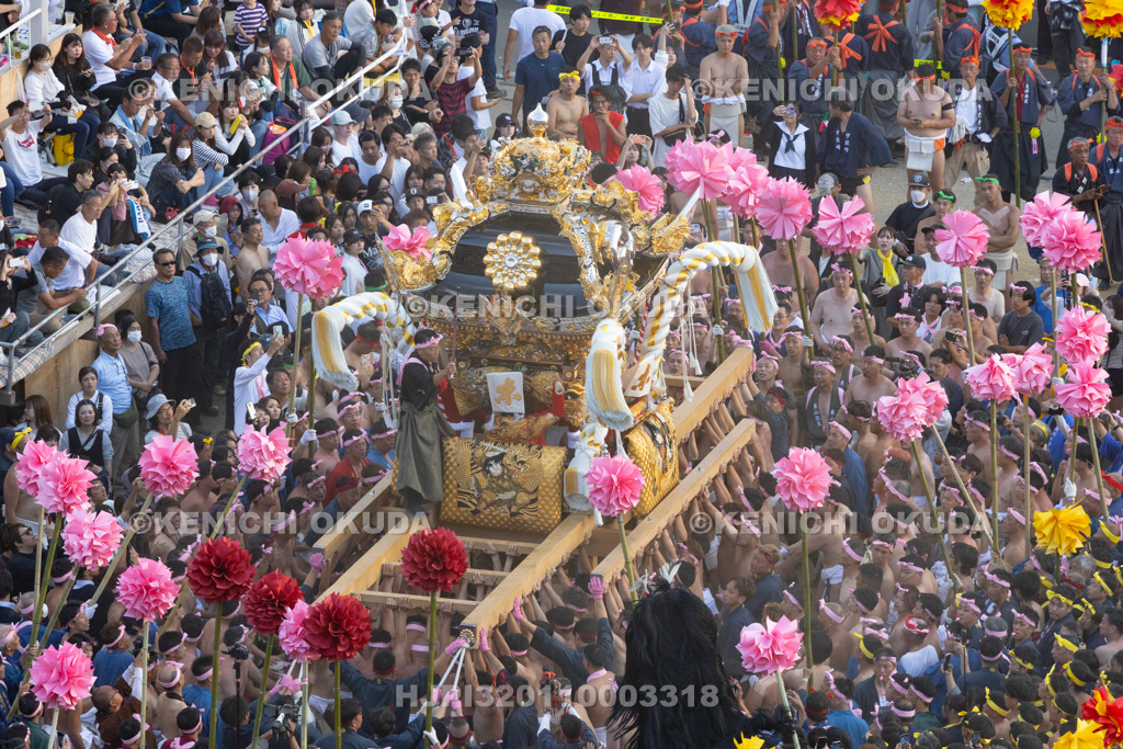 兵庫県 灘のけんか祭り(本宮) 屋台練り合わせ 東山
