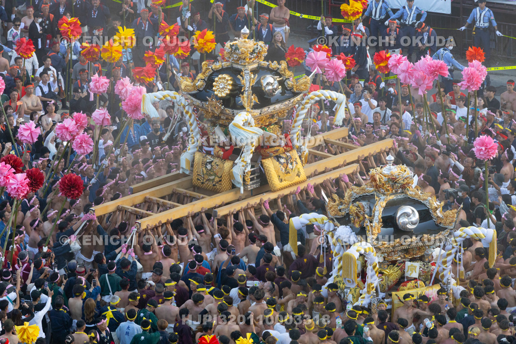 兵庫県　灘のけんか祭り（本宮）　屋台練り合わせ　宇佐崎・東山