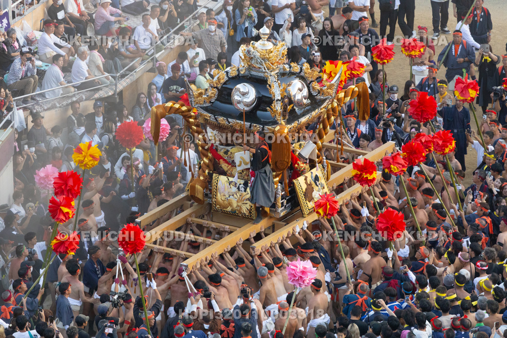 兵庫県　灘のけんか祭り（本宮）　屋台練り合わせ　八家