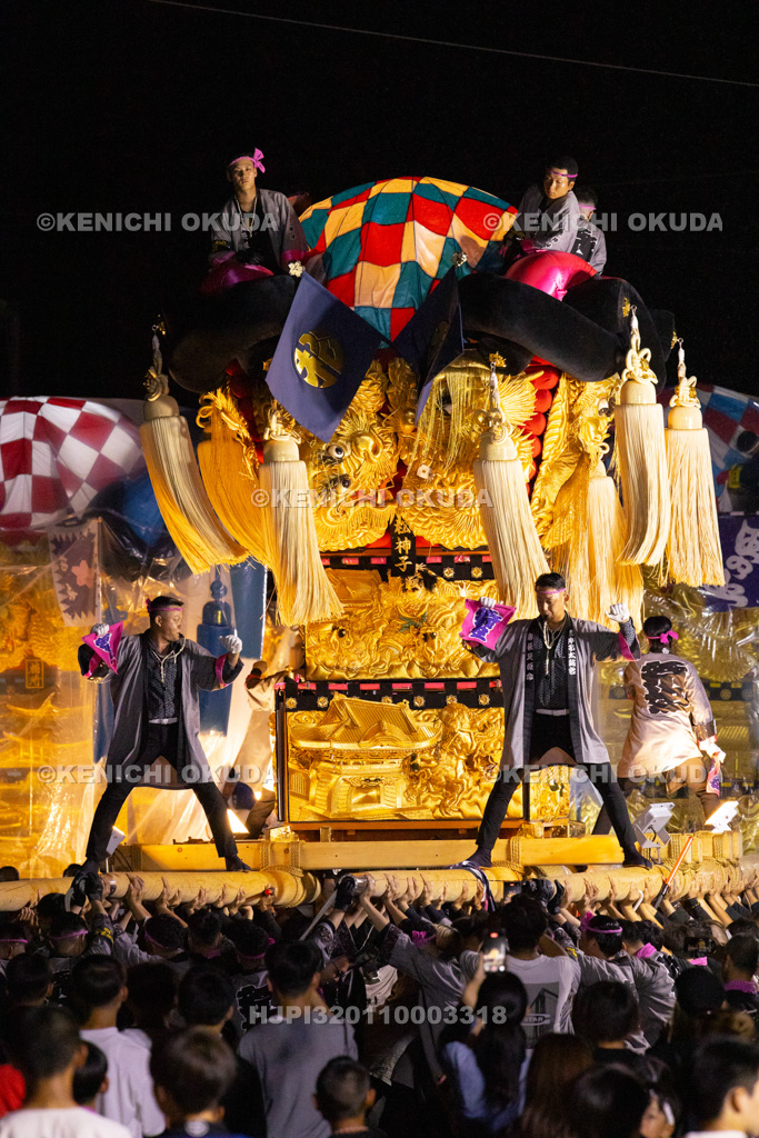愛媛県　新居浜太鼓祭り　天神浜通りかきくらべ　松神子