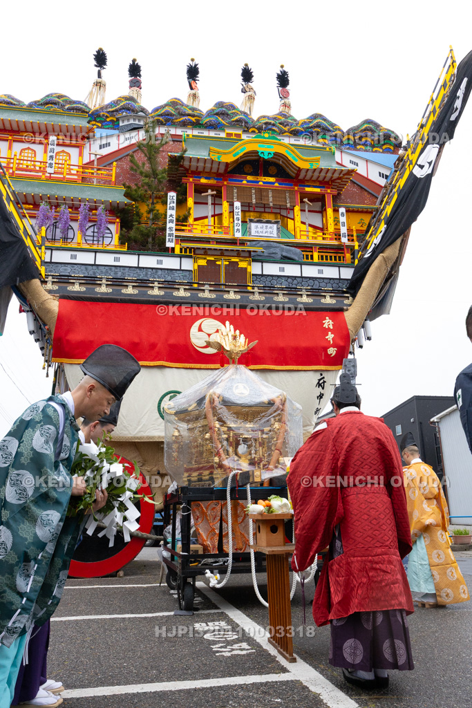 石川県 青柏祭 神輿巡幸 でか山(府中町) 神事(祝詞奏上)