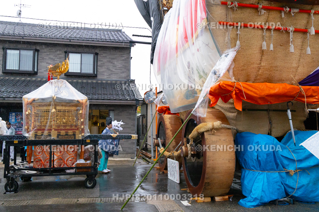 石川県 青柏祭 神輿巡幸 でか山(鍛冶町) 神事(修祓)