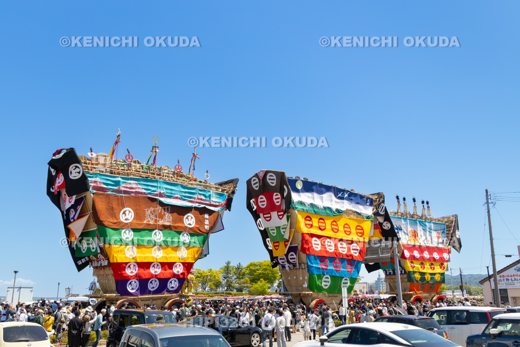 石川県 青柏祭 でか山 三台勢揃い(能登食祭市場前)