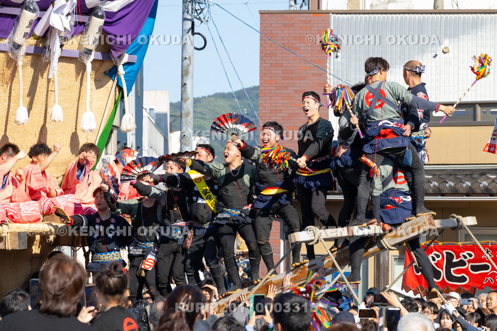石川県　青柏祭　でか山（魚町）運行　大梃子