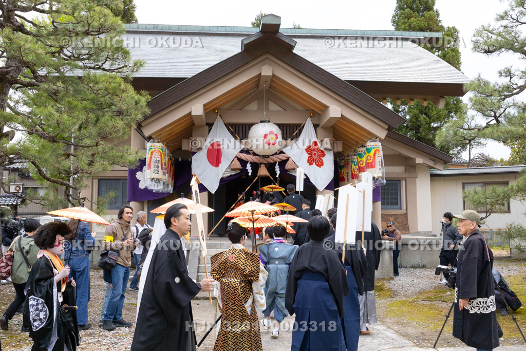富山県 出町子供歌舞伎曳山祭 お練り