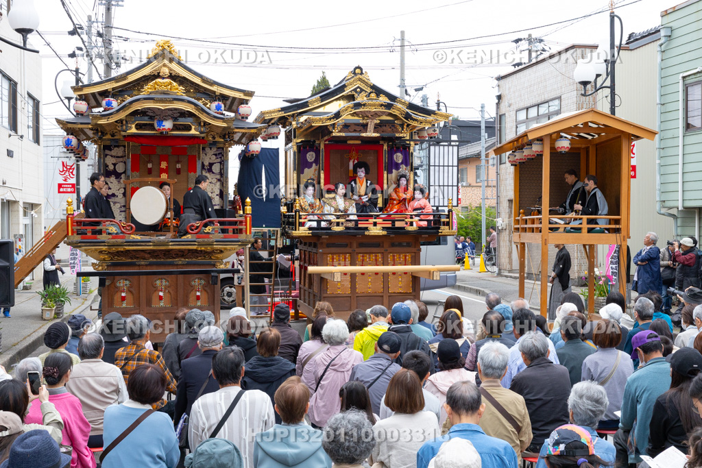 富山県 出町子供歌舞伎曳山祭 東町・吉江酒店前(二町揃い) 御所桜堀川夜討「弁慶上使の場」