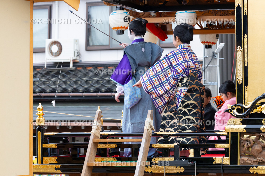 富山県 出町子供歌舞伎曳山祭 西町・島倉屋菓子舗前 戎詣恋釣針「釣女」
