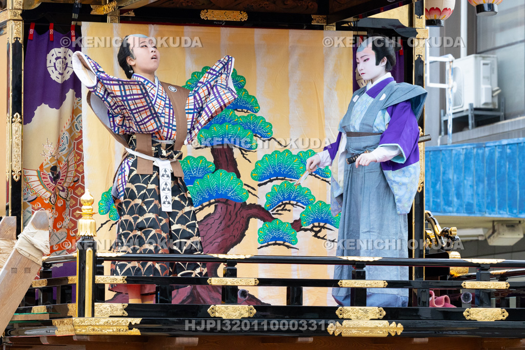 富山県　出町子供歌舞伎曳山祭　南町天満宮前　戎詣恋釣針「釣女」