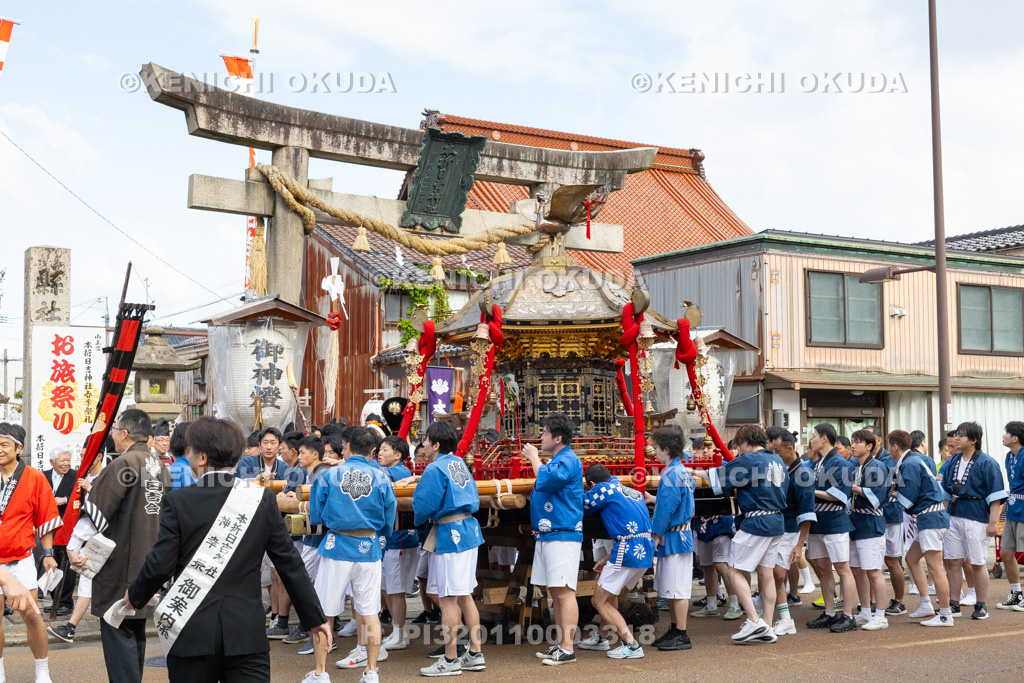 石川県　お旅まつり　神輿渡御（本折日吉神社）