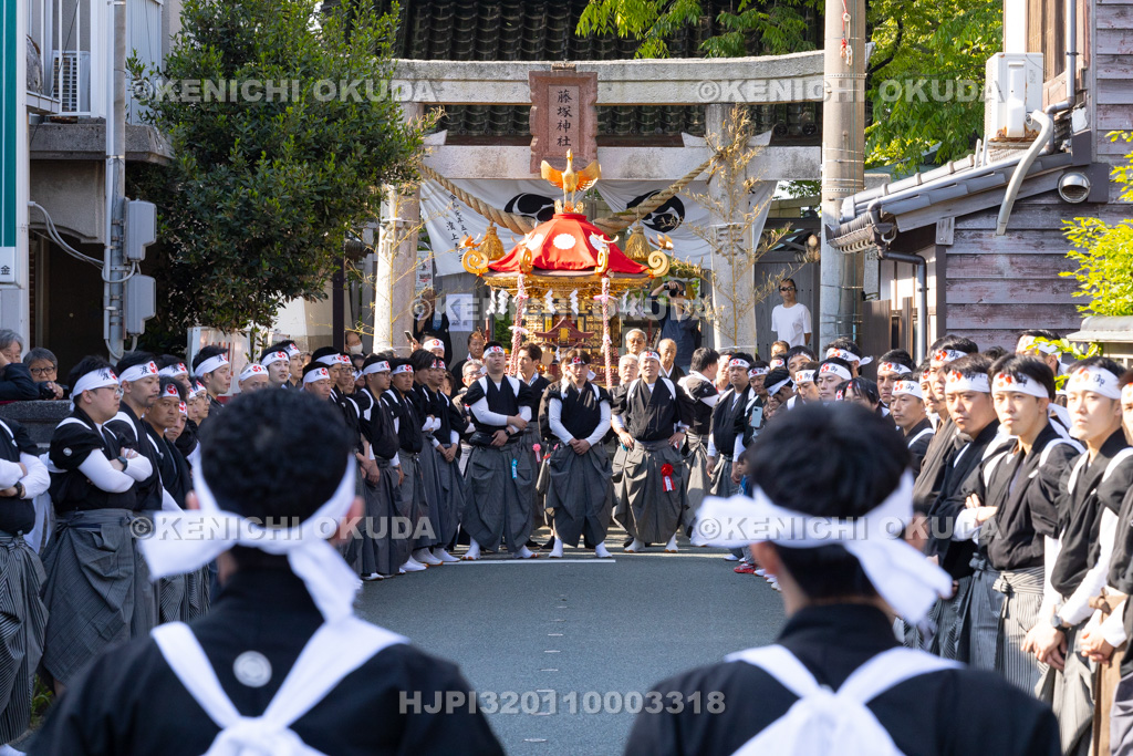 石川県 美川おかえり祭り 神幸祭 神輿と青年団