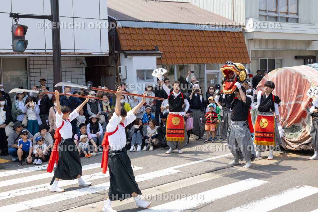石川県　美川おかえり祭り　神幸祭　おかえり獅子