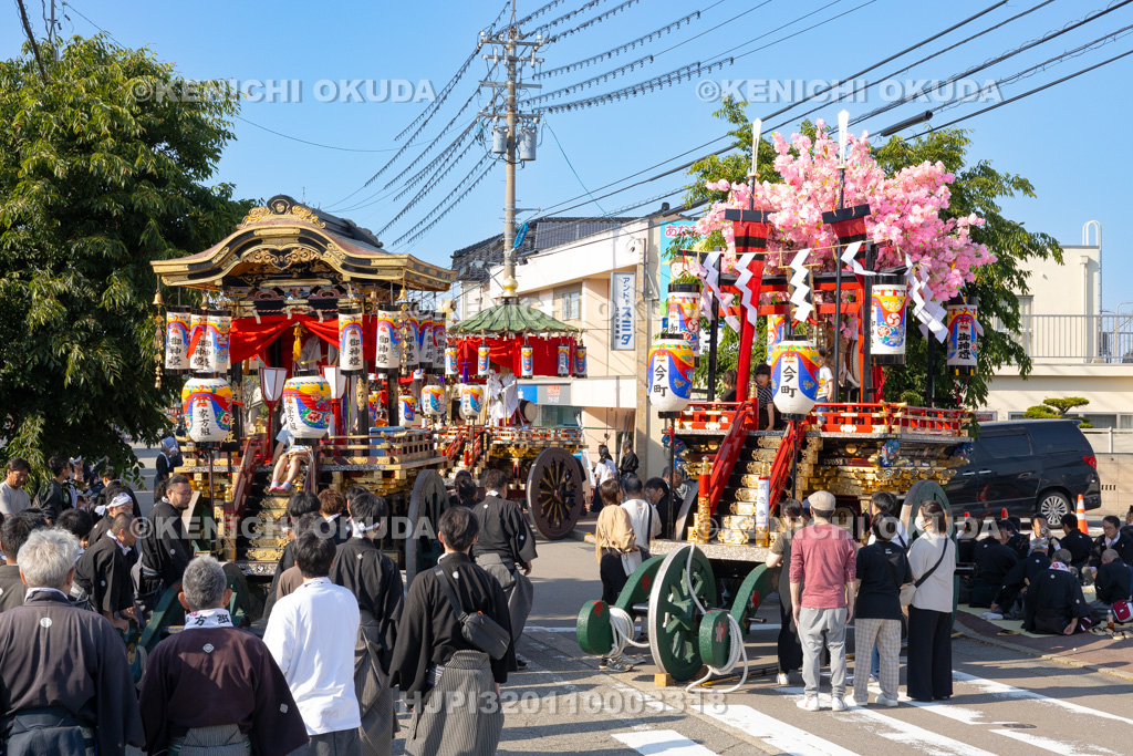 石川県 美川おかえり祭り 神幸祭 マルエ前 台車(今町・家方組)曳き揃え