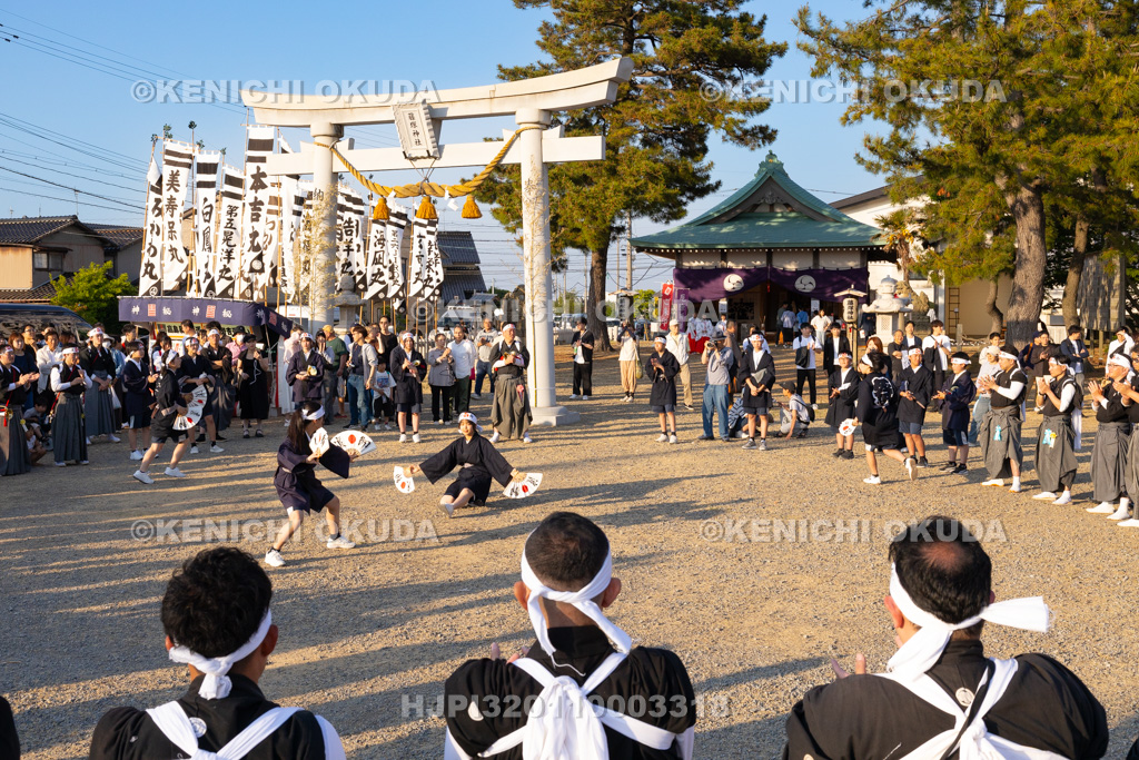 石川県 美川おかえり祭り 神幸祭 高浜御旅所(高浜宮殿) 旗手