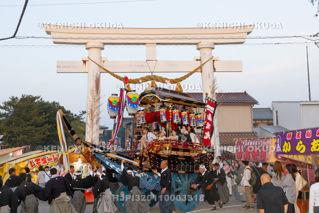 石川県 美川おかえり祭り 還幸祭 高浜御旅所(高浜宮殿) 台車巡行(船職組)