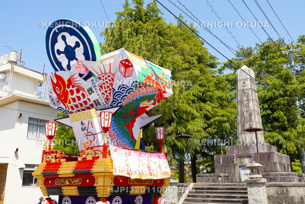富山県　岩瀬曳山車祭　忠霊塔　たてもん（永割）