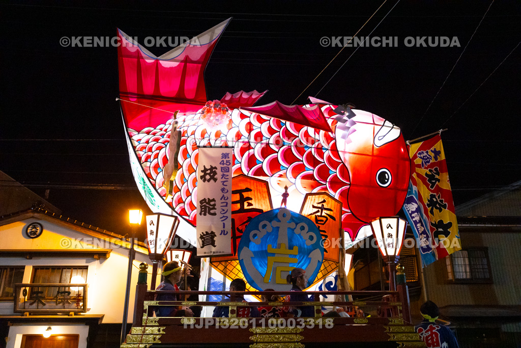 富山県　岩瀬曳山車祭　たてもん（浦町）