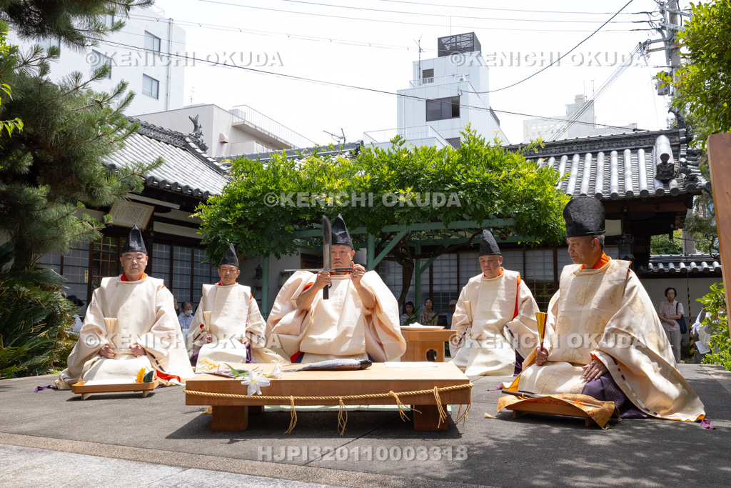 奈良県 漢國神社 鎮華・三枝祭(さいくさのまつり) 式庖丁儀式