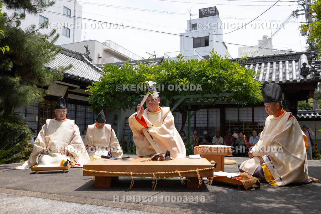 奈良県 漢國神社 鎮華・三枝祭(さいくさのまつり) 式庖丁儀式