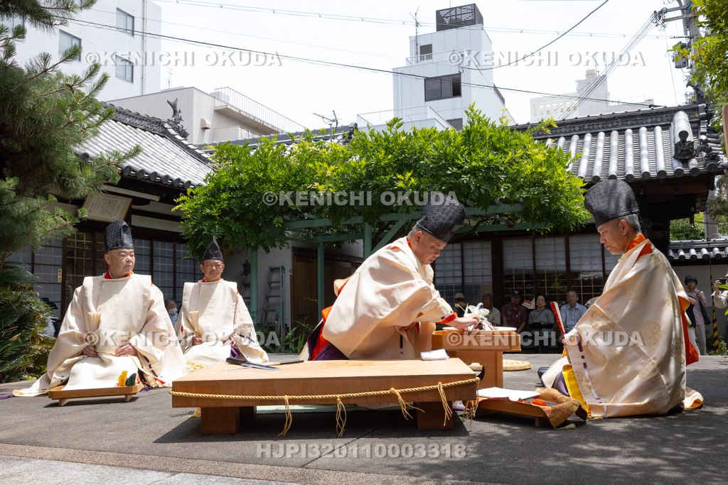 奈良県 漢國神社 鎮華・三枝祭(さいくさのまつり) 式庖丁儀式