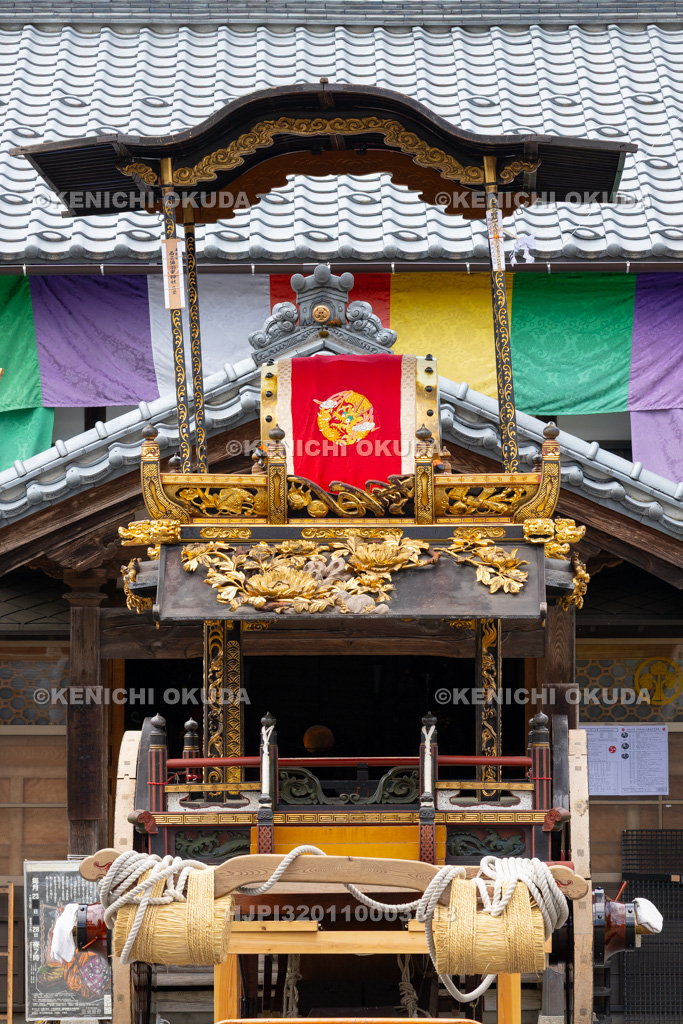 新潟県　村上大祭　宵祭り　おしゃぎり（二番・大町）