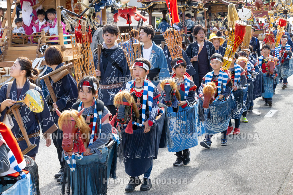 新潟県 村上大祭 本祭り 神輿渡御 荒馬