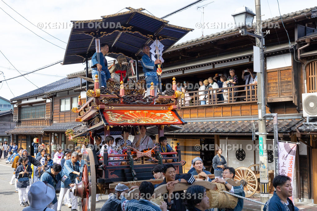 新潟県 村上大祭 本祭り おしゃぎり巡行(三番・寺町)