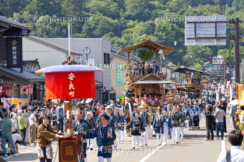 新潟県 村上大祭 本祭り おしゃぎり巡行